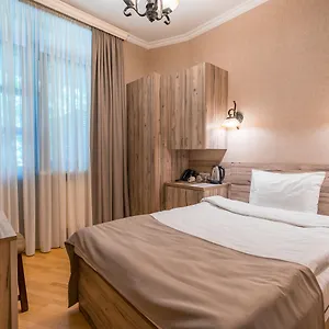 Otel Imperial House, Tiflis