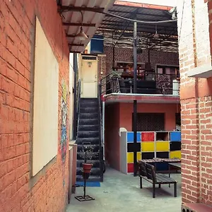 Hostel Happy Donkey 
